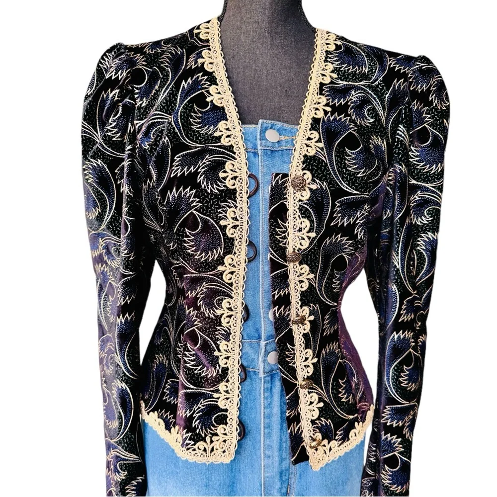 Scott McClintock Vintage Black Velvet Puffer Gold Trim  Blazer 80s Jacket - Picture 4 of 10